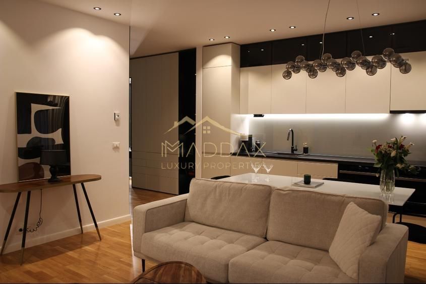 Luxuria Residence: Apartament Impecabil cu 3 Camere, Terasă de 15mp și Parcare - Poză 2
