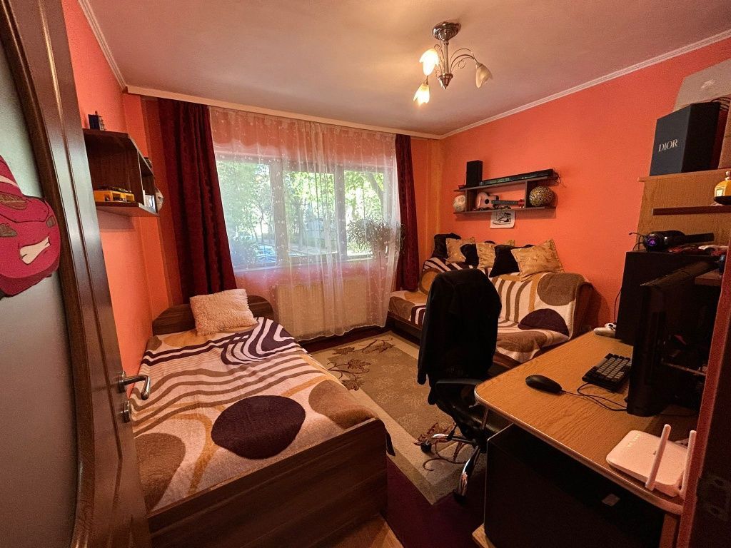 BRASADAS vinde ap 2 cam la PARTER in Micro 16. - Poză 6