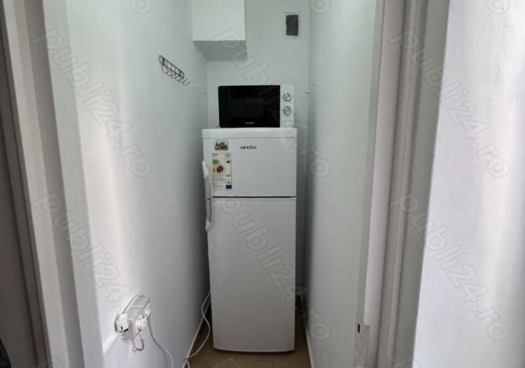 GARSONIERA - DRUMUL TABEREI, MOBILAT MODERN, BUCATARIE INCHISA - Poză 8