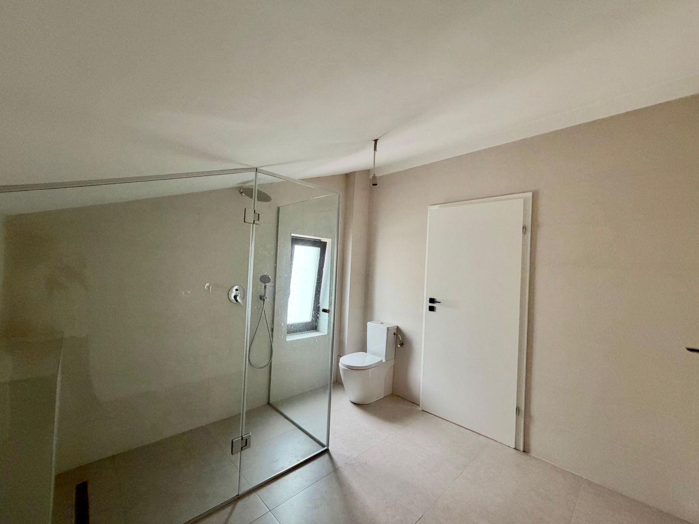 Casă tip duplex - 4camere - mobilata si utilata - Zona Est - Timisoara - Poză 15