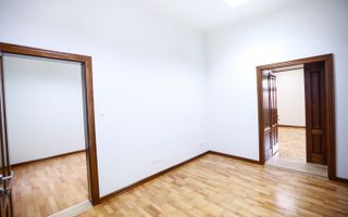 SAD - Spatiu de birouri de 45mp pe Take Ionescu - langa ISHO - Poză 6