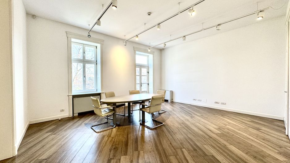 Spațiu Birou - Imobil complet renovat - Poză 20