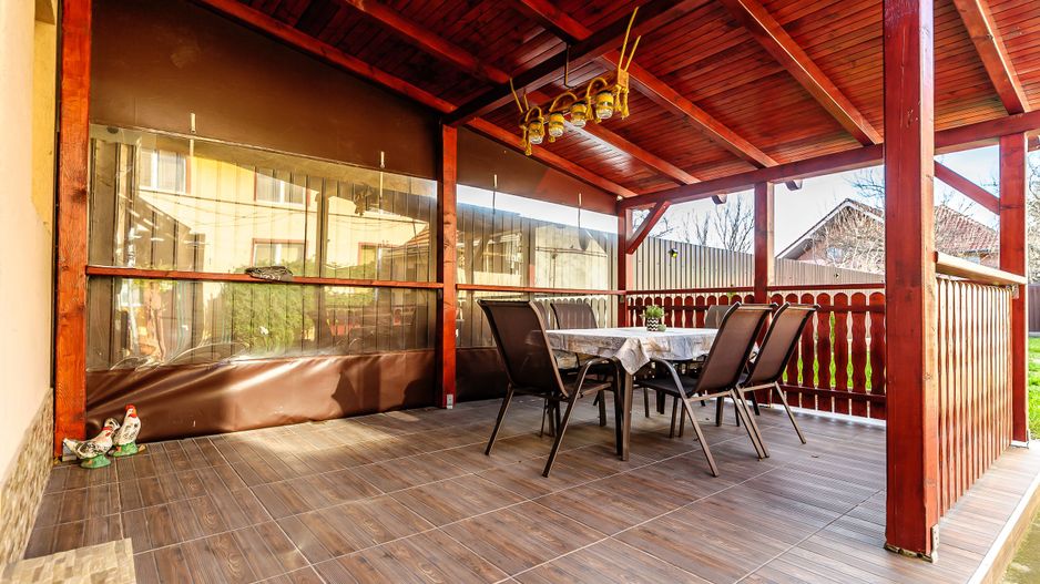 Doua apartamente cu gradina si terasa, in Micalaca, la curte comuna - Poză 7