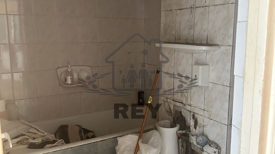 Apartament decomandat 2 camere de vânzare – Etaj 1, Str. Rahova, Sibiu - Poză 5