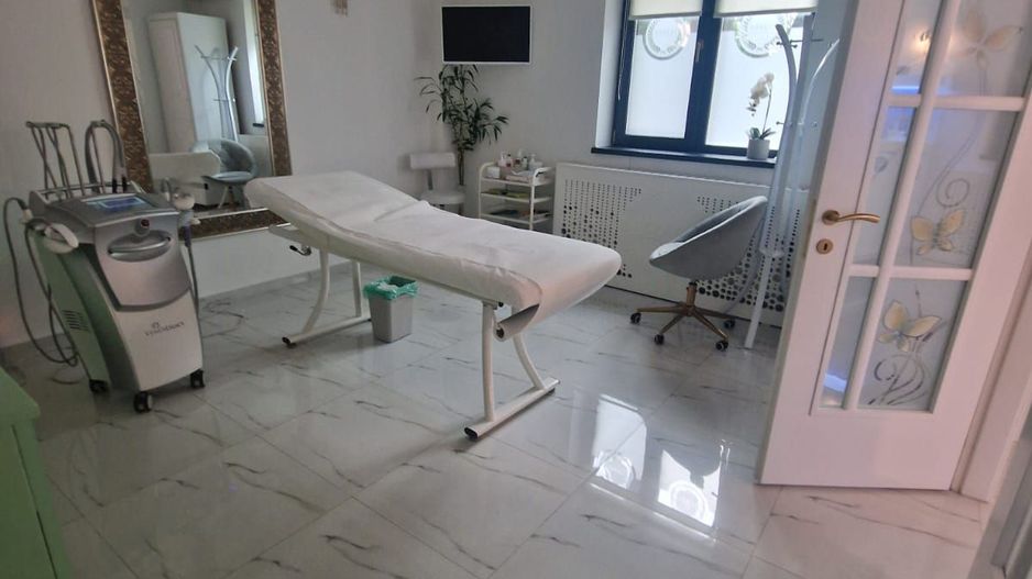 Inchiriem vila cu etaj zona Floreasca Central - Spital Floreasca - Poză 3