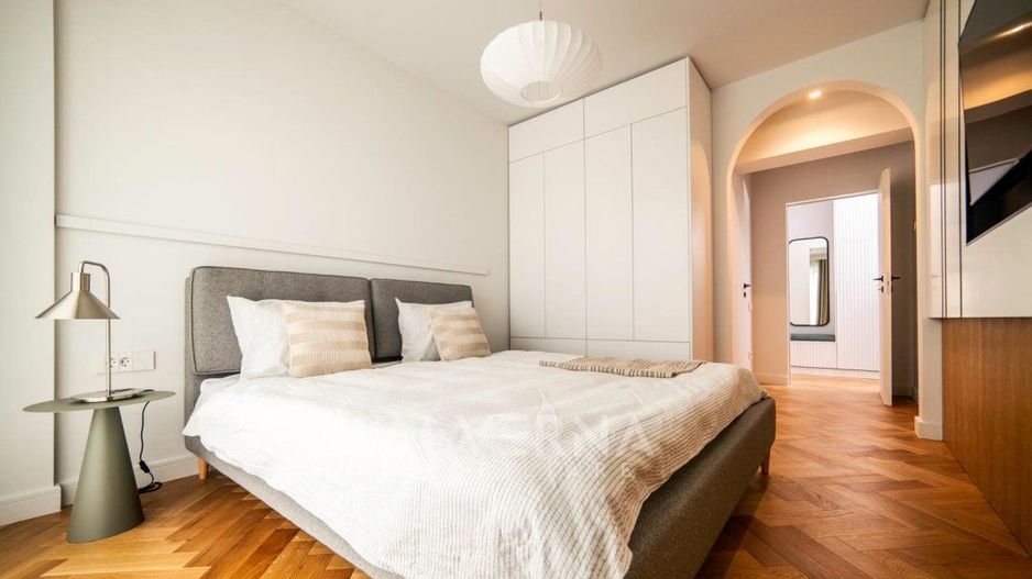 Apartament 3 camere + 3 terase | 83mp + 31mp | parcare | PET Friendly - Poză 1