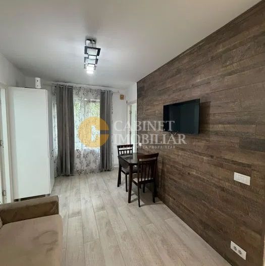 2 camere, Tatarasi -spate Posta, etaj 1, renovat, liber! - Poză 2