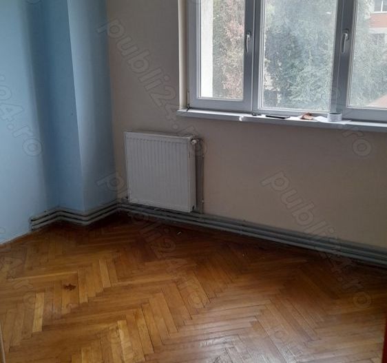 De vanzare ap 4 camere decomandat blv.Dacia - Poză 5