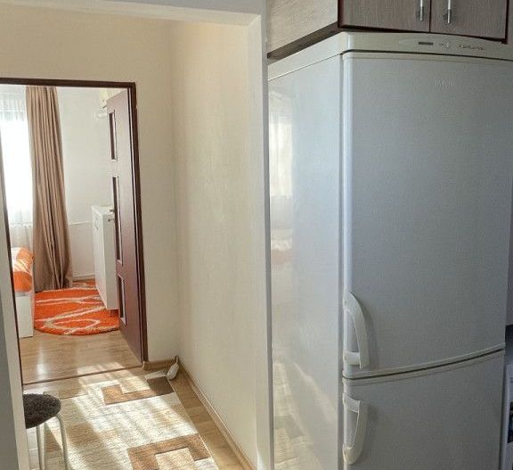 Apartament 2 camere decomandat la 7-8 minute de metrou - Poză 7