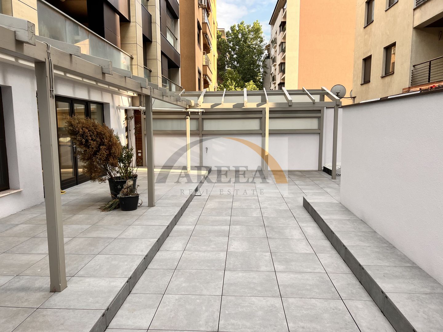 Apartament la parter,lux,spatios+terasa aflat in Aviatiei-Baneasa - Poză 21