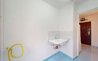 Vitan apartament 2 camere - Poză 6