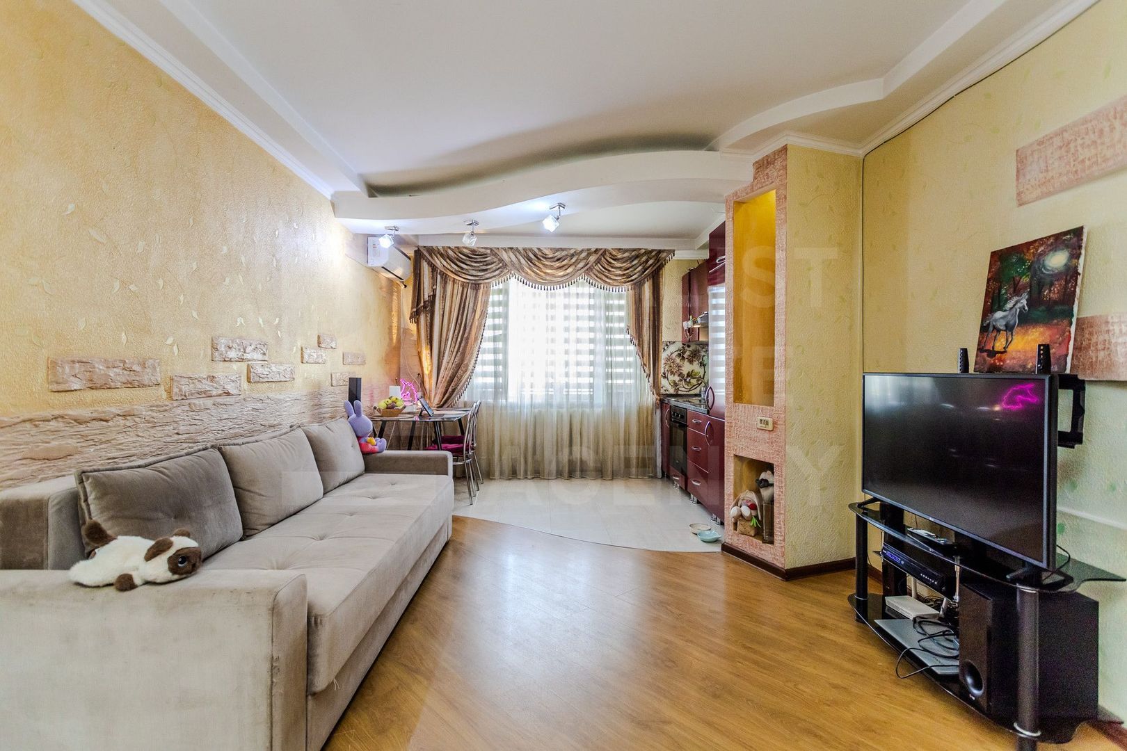 Vânzare, apartament, o cameră, str. Bogdan Voievod, Râșcani - Poză 1