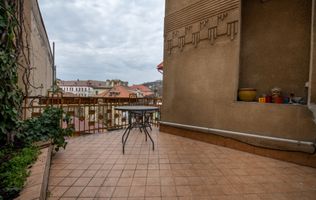 Apartament 3 camere 98mp, terasa 20mp, zona P-ta Muzeului