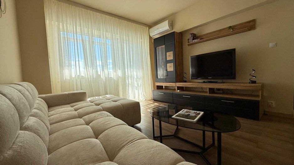 Apartament exclusivist 4 camere, vedere panoramică, Piața Victoriei – Titulescu - Poză 1