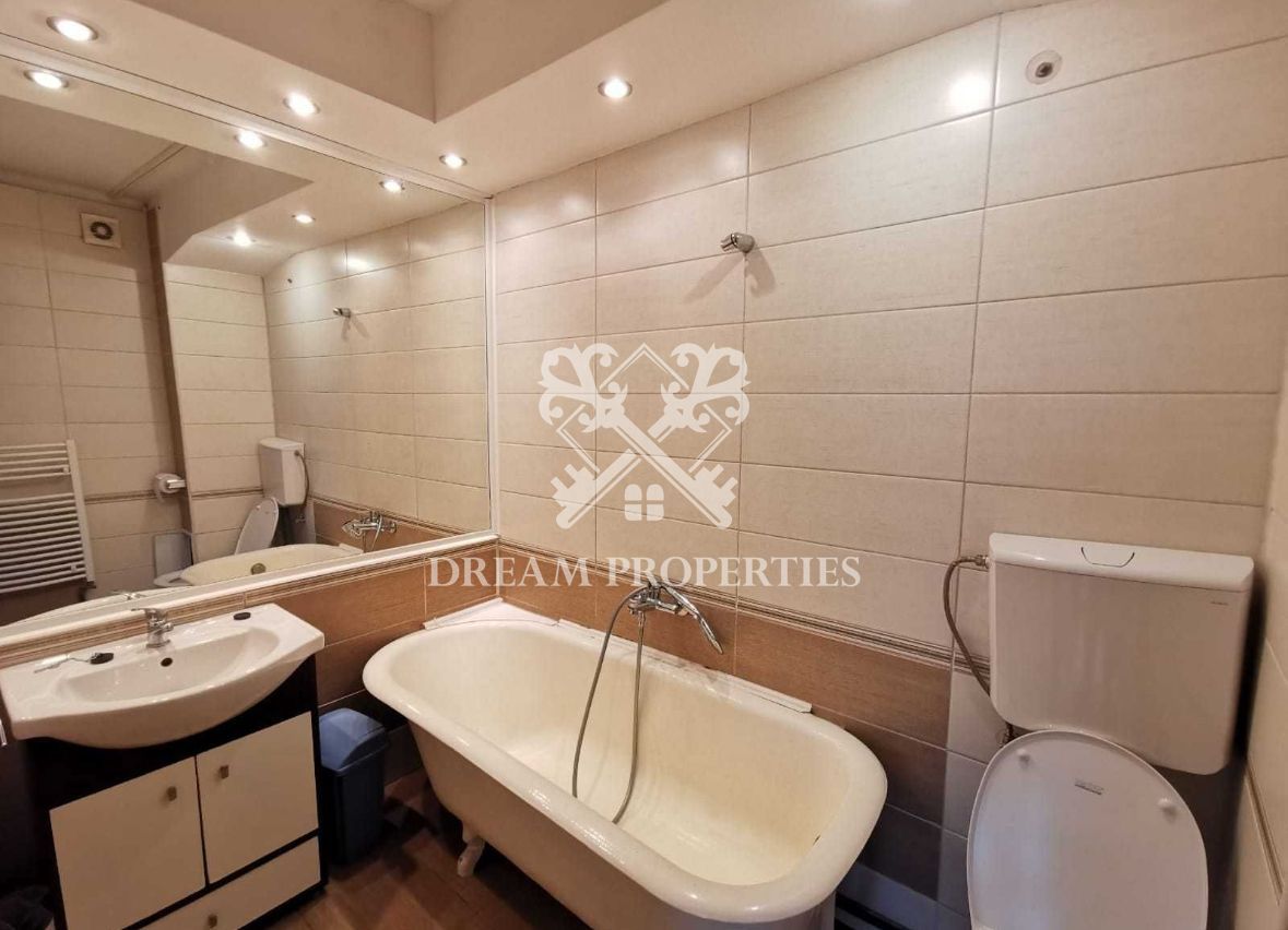 Apartament 3 camere, 2 parcări , balcon, zona Parcului Central - Poză 5