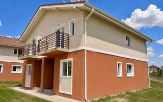 Casă Tip Duplex în Giroc – Confort, calitate și curte generoasă - Poză 2