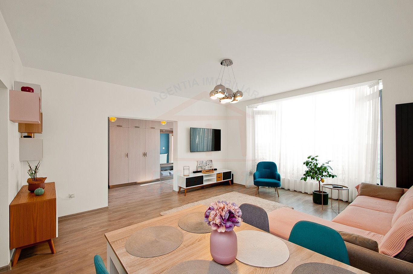 De vanzare casa in Galati, Zona Metro, sup. utila 155mp, 5 camere - Poză 1