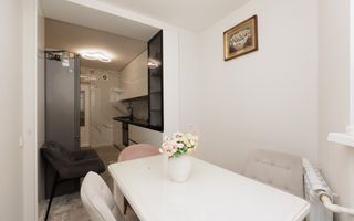 Apartament cu 4 camere spre vânzare, strada Romană, Centru - Poză 4
