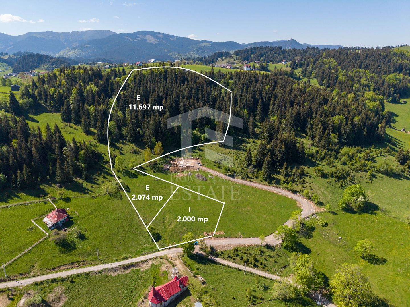 Fundata-Teren de vanzare 15,771 mp intravilan+extravilan+padure - Poză 2