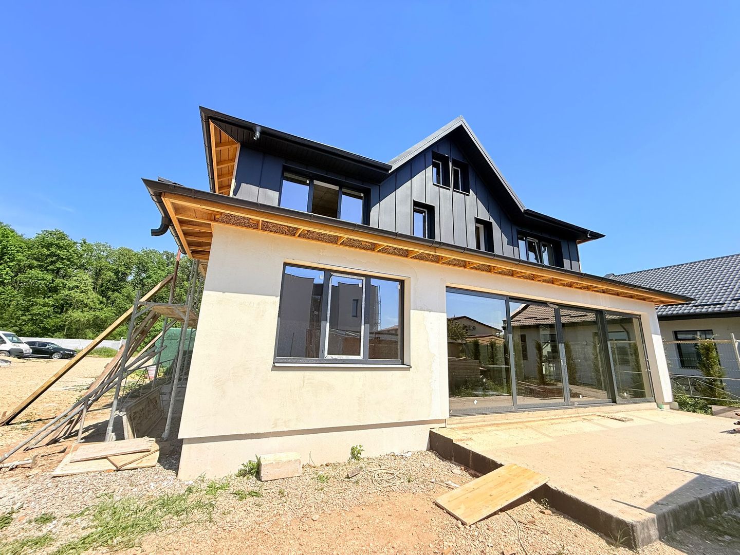 Casă individuală de vânzare | 4 camere | Balotești | Teren 550 mp - Poză 1