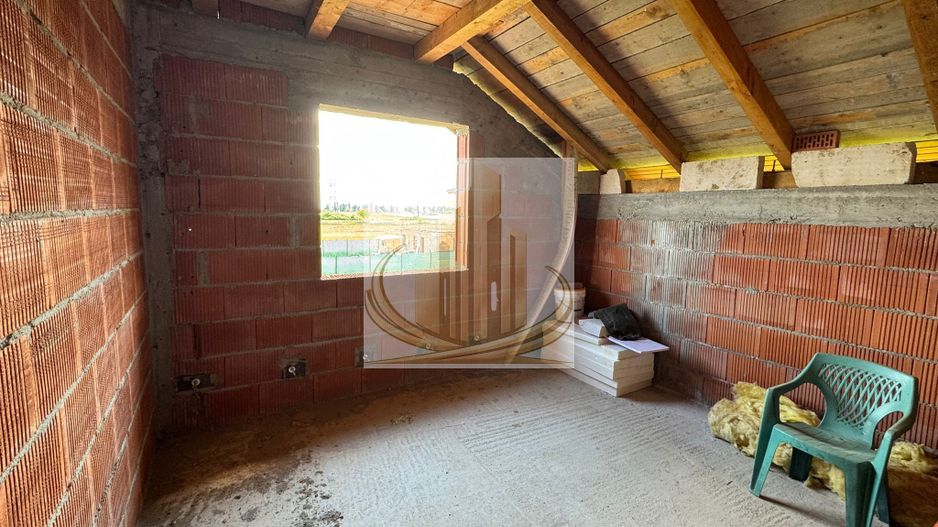 Casa individuala P+M Giroc. Strada linistita doar de case. - Poză 9