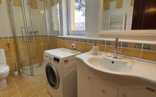 Vilă primitoare zona Modern - Poză 21