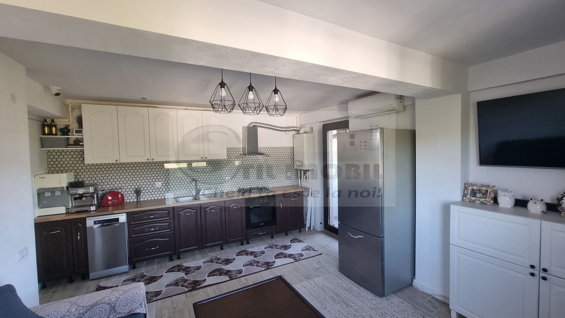 Apartament cu 4 camere - etaj 2/3 - Rediu - Casablanca - 139.500 euro - Poză 9
