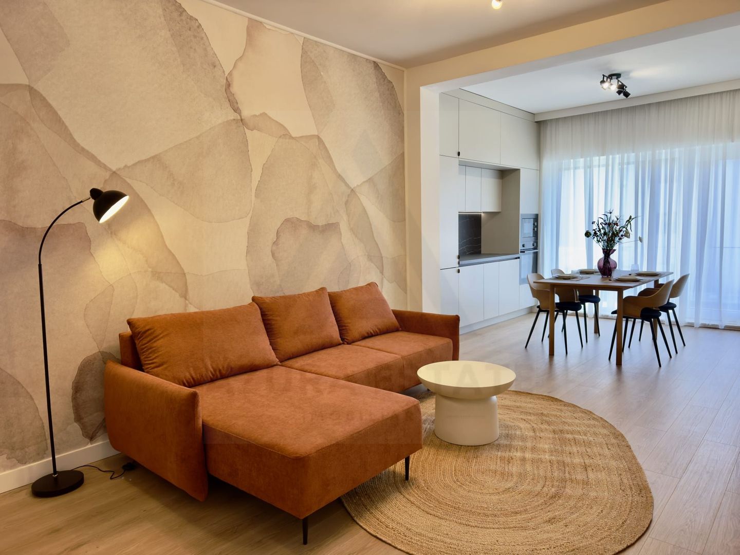 Apartament premium 2 camere utilat premium in Cristian - Poză 1