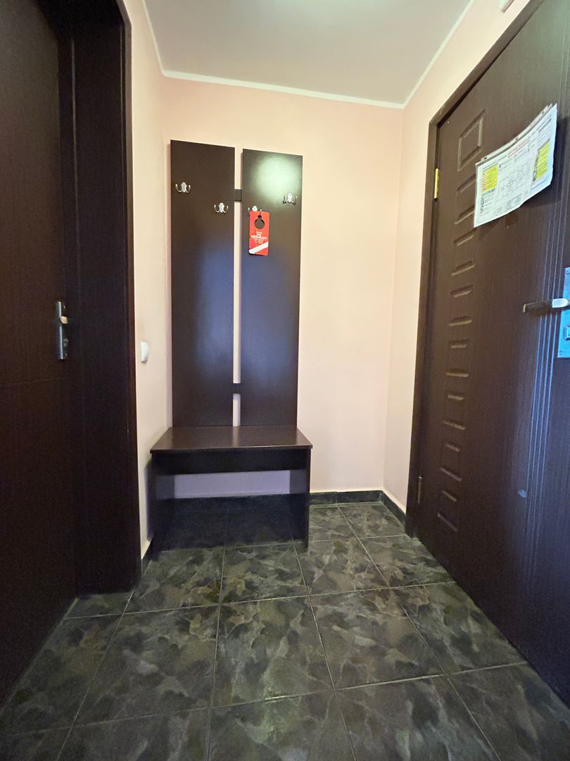 Hotel Austin D+P+3E de inchiriat - ideal birouri/clinica/scoala soferi - Poză 15