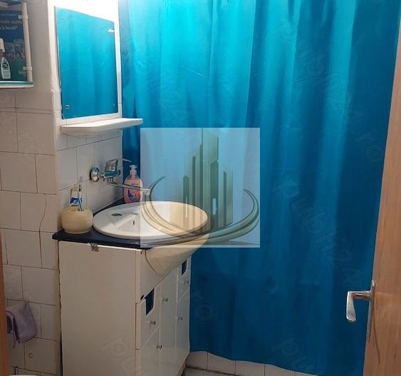 Apartament cu 4 camere Et. 1 Calea Lipovei - Poză 6