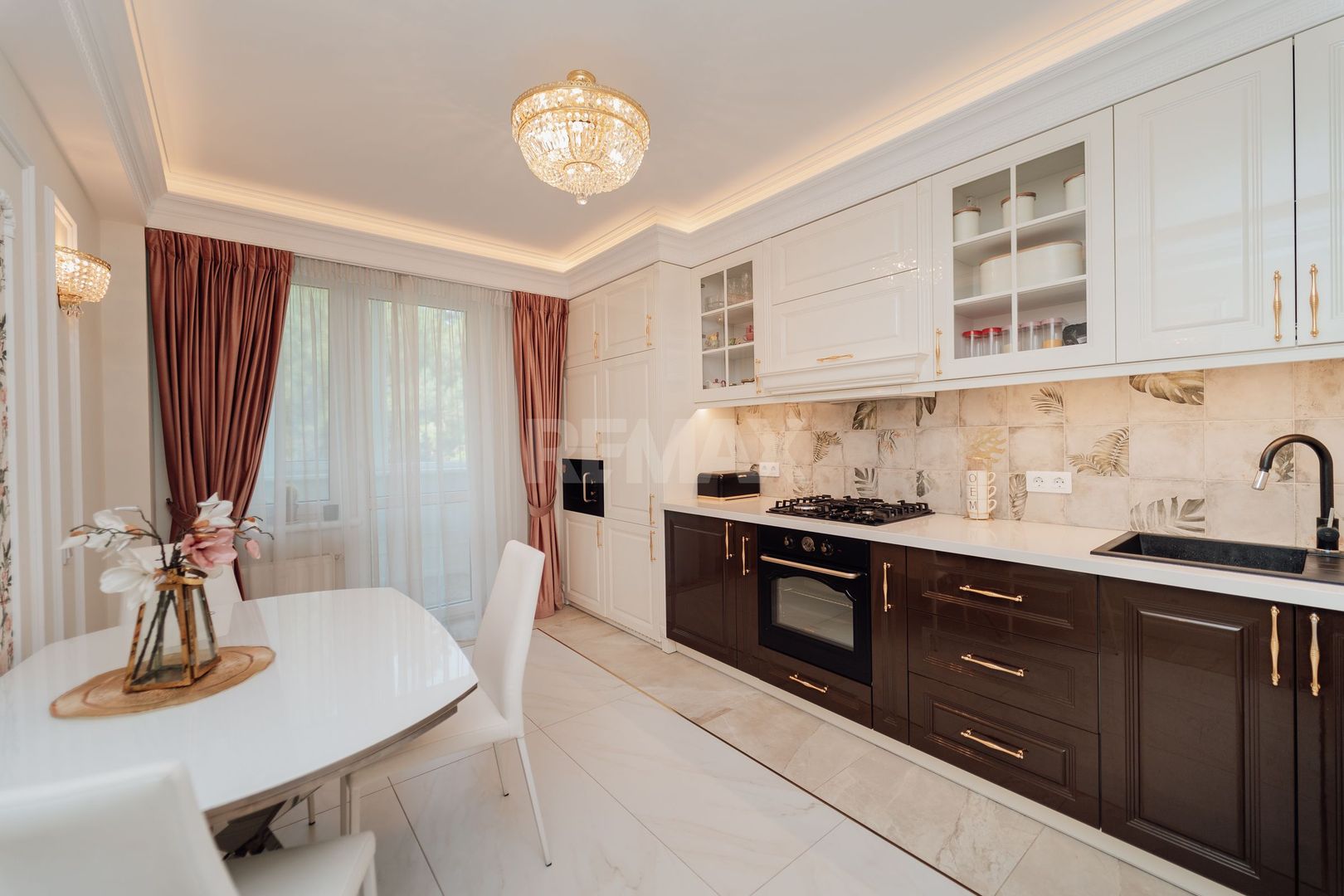 De vânzare | Apartament cu 2 camere, 74,6 m², str. Melestiu 1 Parcul Valea Trandafirilor - Poză 2