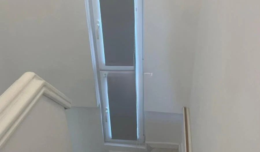 Inchirere vila deosebita si moderna in Vatra Luminoasa - Poză 5