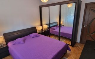 2 decomandate ultracentral, etaj 2, centrala - 450 Euro - Poză 1