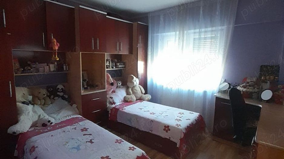 Ag BRASADAS vinde apt. 2 cam etaj 4/4 Careiului. - Poză 3