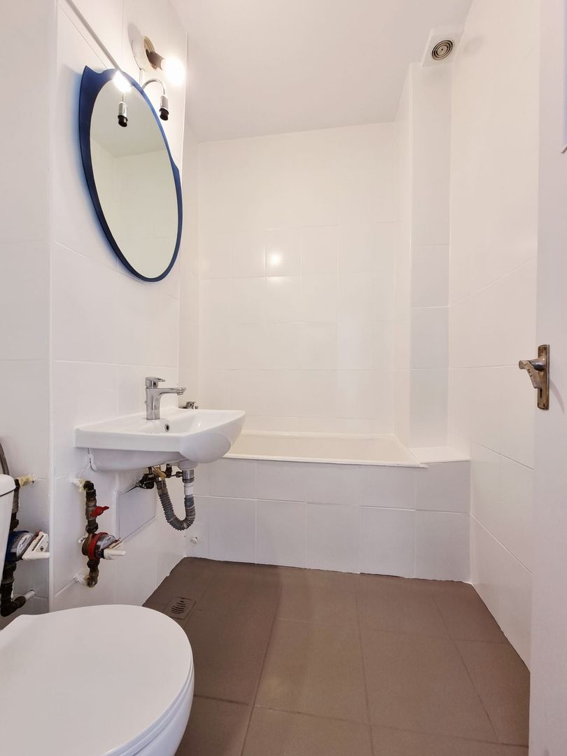 MILITARI LUJERULUI METROU 2 Camere Etaj 2din4 Bloc Reabilitat Termic - Poză 18