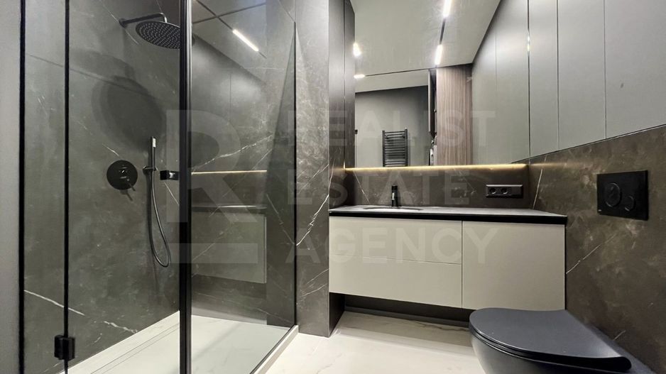 Vânzare, apartament, 2 dormitoare + living, strada Moara Roșie, Centru - Poză 3