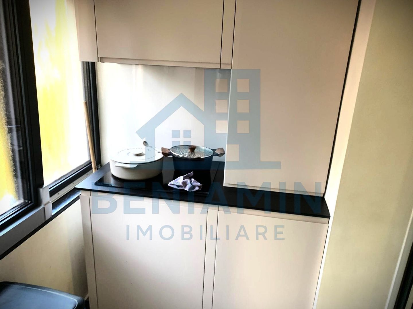 Apartament modern cu grădină -Cornitoiu- - Poză 5