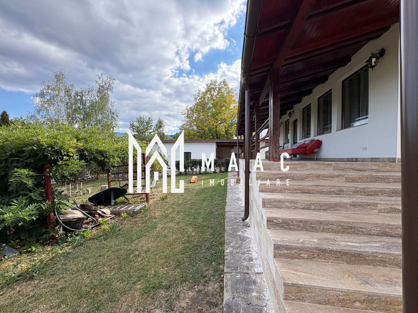 Casă 6 camere de vânzare | Sadu, Tocile | 160 mp | 1.500 mp - Poză 4