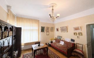 Vilă interbelică, 7 camere, Centru Iași- 800.000 € - Poză 1