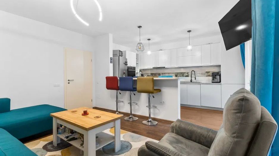 Casa in duplex - 4 camere Sanpetru, Brasov - Poză 1