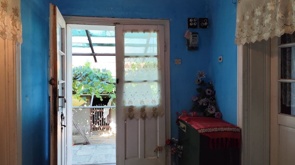 Casa la tara, Calea Mare, Bihor, teren mare, 2 intrari auto – vanzare - Poză 6