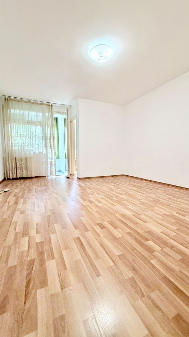 Garsoniera Berceni Grand Arena - Poză 1