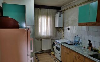 Zona Palas/ Apartament 3 camere/ Decomandat/ 72mp - Poză 4