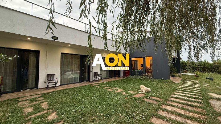 Casa Individuala Zona Schit, 4 Camere, 4 Bai, 1600mp Teren - Poză 1
