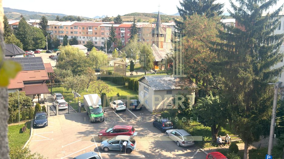 APARTAMENT 3 CAMERE ETAJ 4 CAMPULUNG - Poză 14