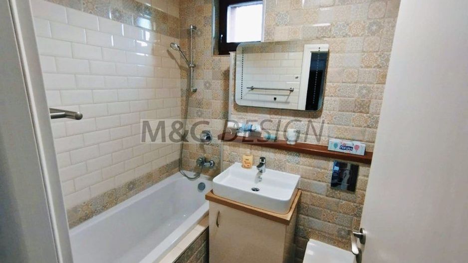 3 camere aproape de centru  renovat centrala proprie - Poză 8