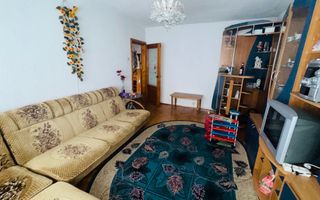 APARTAMENT 2 CAMERE ETAJ 2 GRUI CAMPULUNG - Poză 1