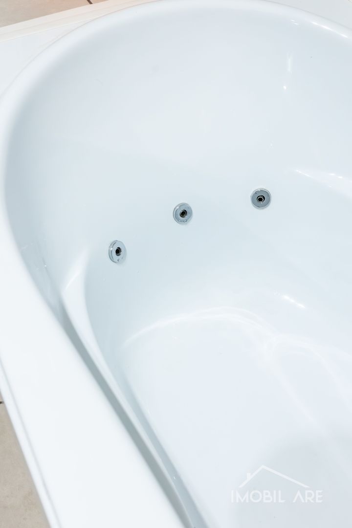 Apartament 3 camere la parter înalt cu parcare subterană - Poză 9