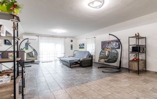 Casă modernă (2021) – Priveliște panoramică spre Lunca Mureșului