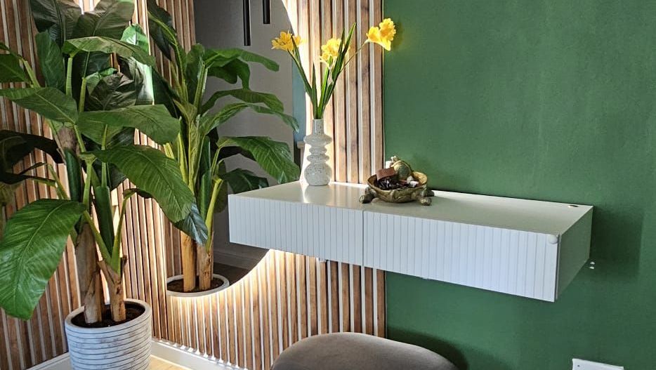 Apartament cu 3 camere, MOBILAT si UTILAT, zona CARTIER; - Poză 2